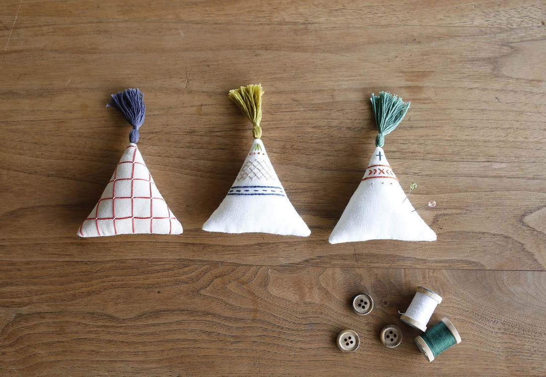 Stitching Small Items by Kazakka