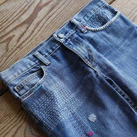 Stitching Small Items by Kazakka