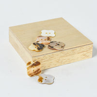 Vintage Mother-of-Pearl Flower Buttons - Set of 6