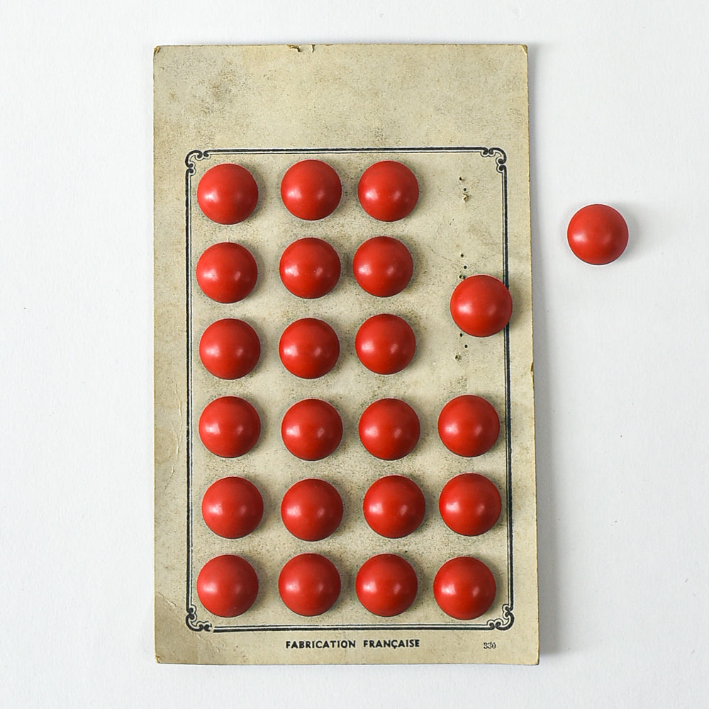 Vintage Card of “Elegant Paris” Round Red Shank Buttons - 2/3" (17mm)