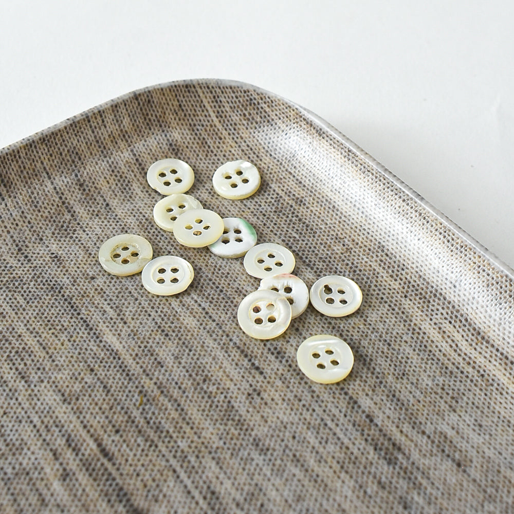 Vintage Mother-of-Pearl Buttons – Set of 12 (10 mm / 3/8")