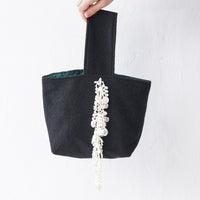 Scandi Flowers Trim, Ivory by Hirvi