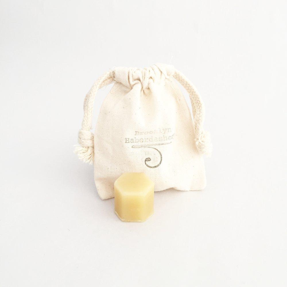 Beeswax Thread Conditioner