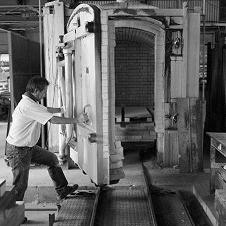 Magnetic Spool Pin Holder, Gray