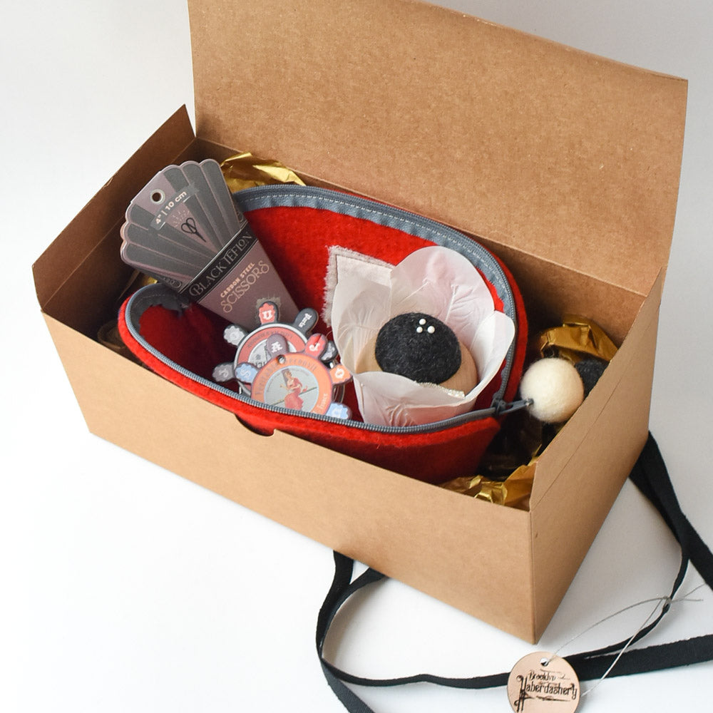 Brigid Gift Set, Ruby Red