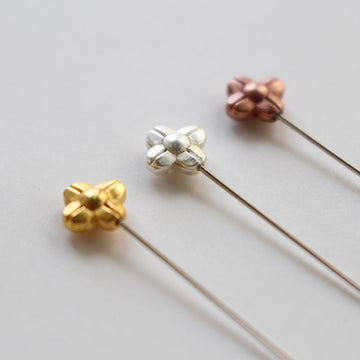 Marking Pins with Flower in Gold, Silver and Bronze