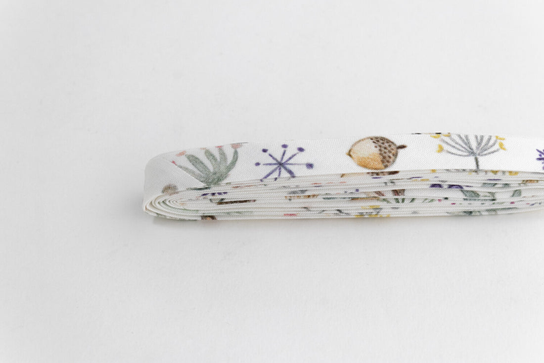 Double Fold Bias Tape 1/2" - Woodland Rabbit