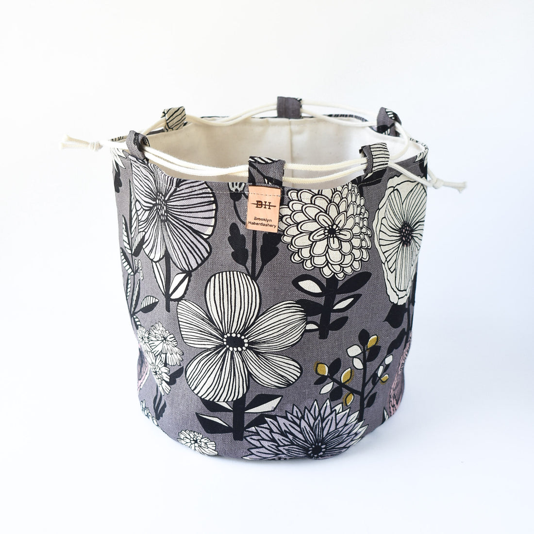 Asa Bucket Bag, Scandi Floral Gray