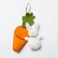 Bunny in A Carrot Bed Felt Craft Kit