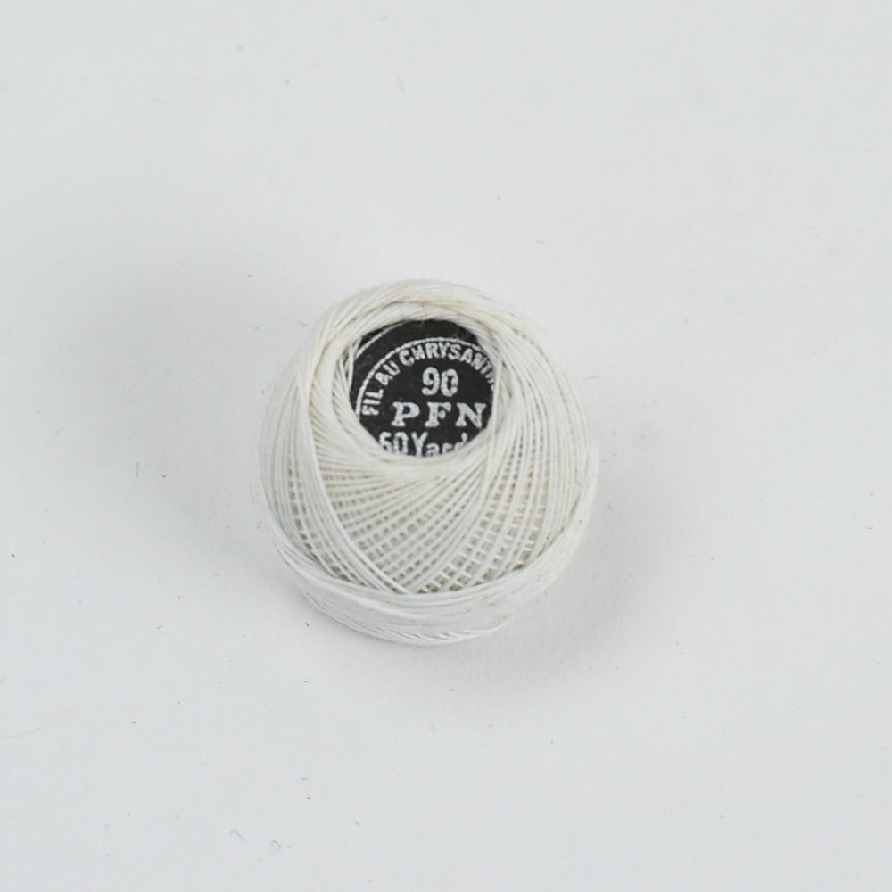 Vintage Fil au Chrysanthème Fine Thread – White