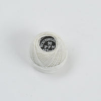 Vintage Fil au Chrysanthème Fine Thread – White