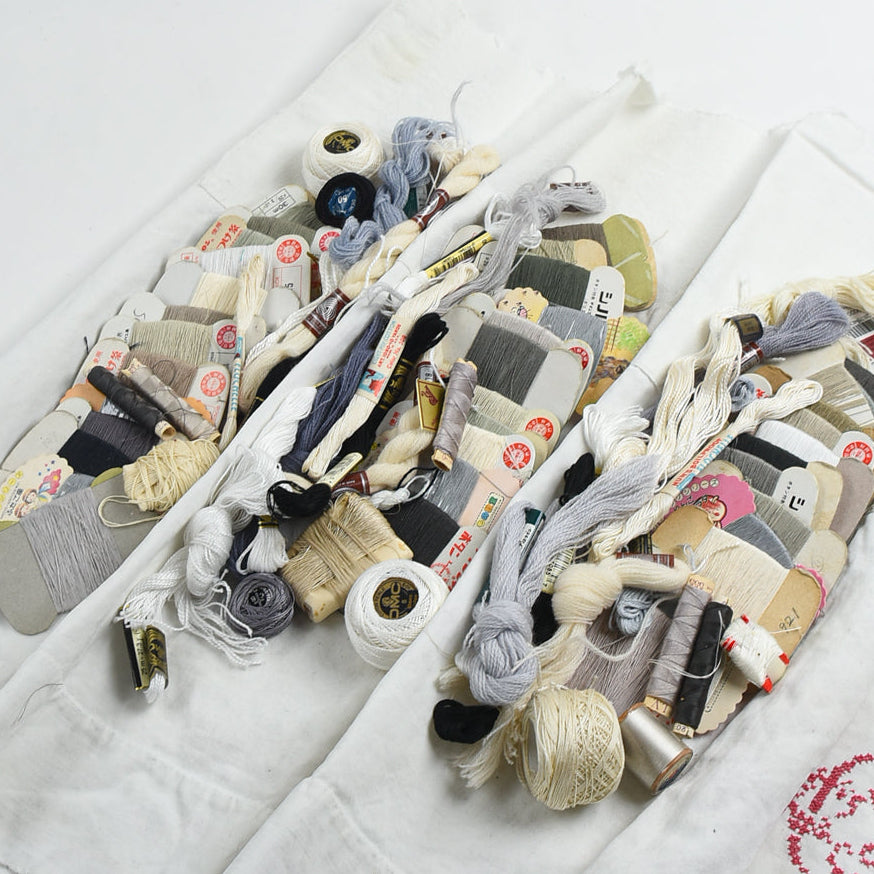 Vintage Thread Pack - Dried Lichen