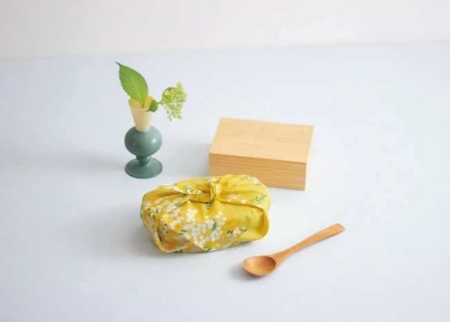 Twilight Rooftops Kohare Furoshiki Wrapping Cloth - Gray & Pink 18"