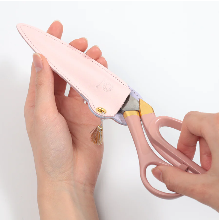 Sewing Shears with Pink & Gold Lacquer - Sakura Limited Edition