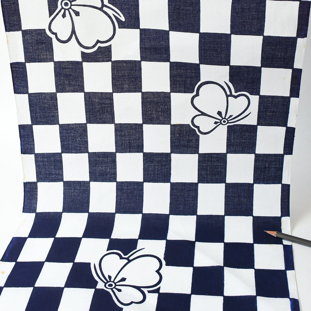 Vintage Indigo Yukata Cotton — Ichimatsu Check with Stylized Blossoms