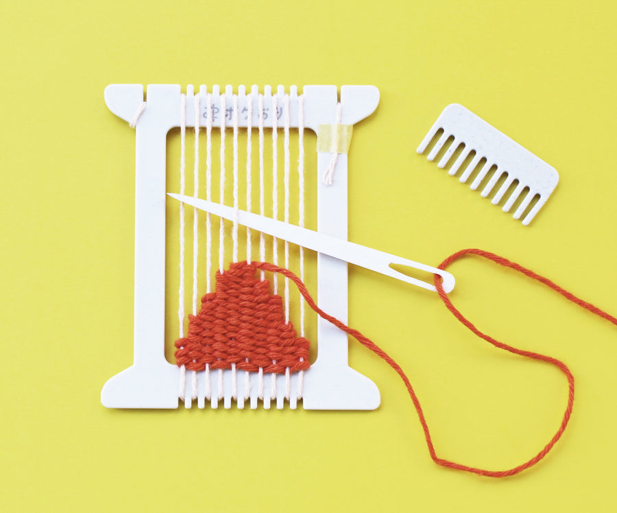 Asobi Ito Thread Sampler- Red