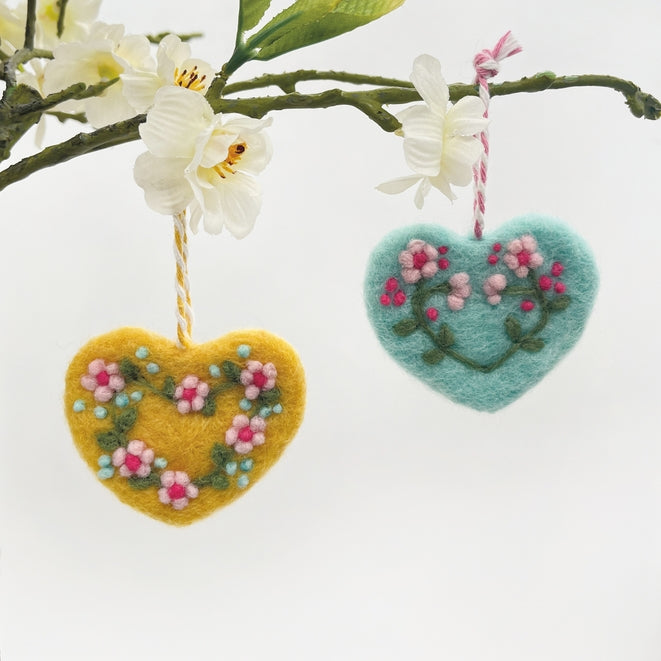 Needle Felting Kit, Heart Decorations
