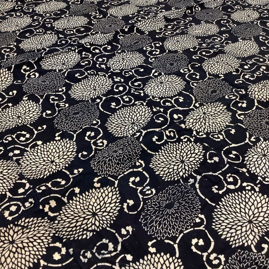 Antique Indigo Katazome Futonji – Chrysanthemum Arabesque, 5 Panels Wide