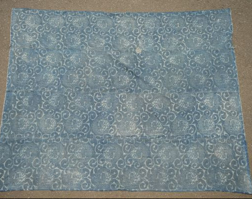 Antique Indigo Katazome Futon-ji – Phoenix Arabesque, 4 Panels Wide