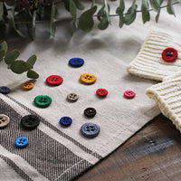 Ito Button & Thread Set, Ivory & gold