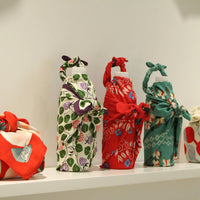 Camelia Furoshiki Wrapping Cloth, Red 19"