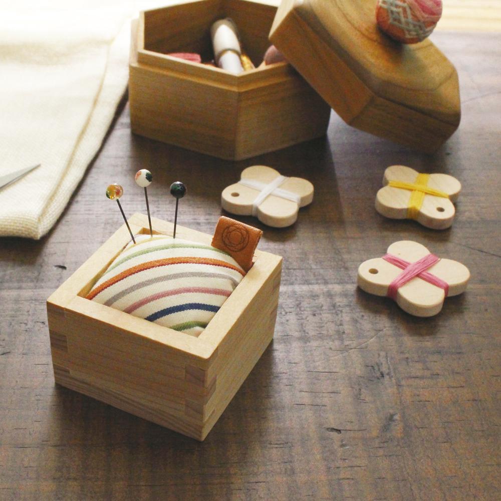 Kokura Pincushion with Shippo Glass Pins