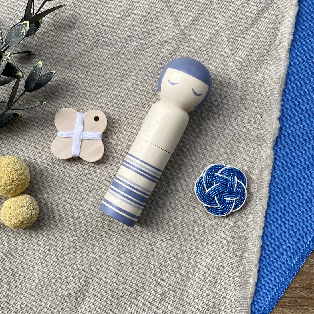 Kokeshi Doll Pin Cushion Set