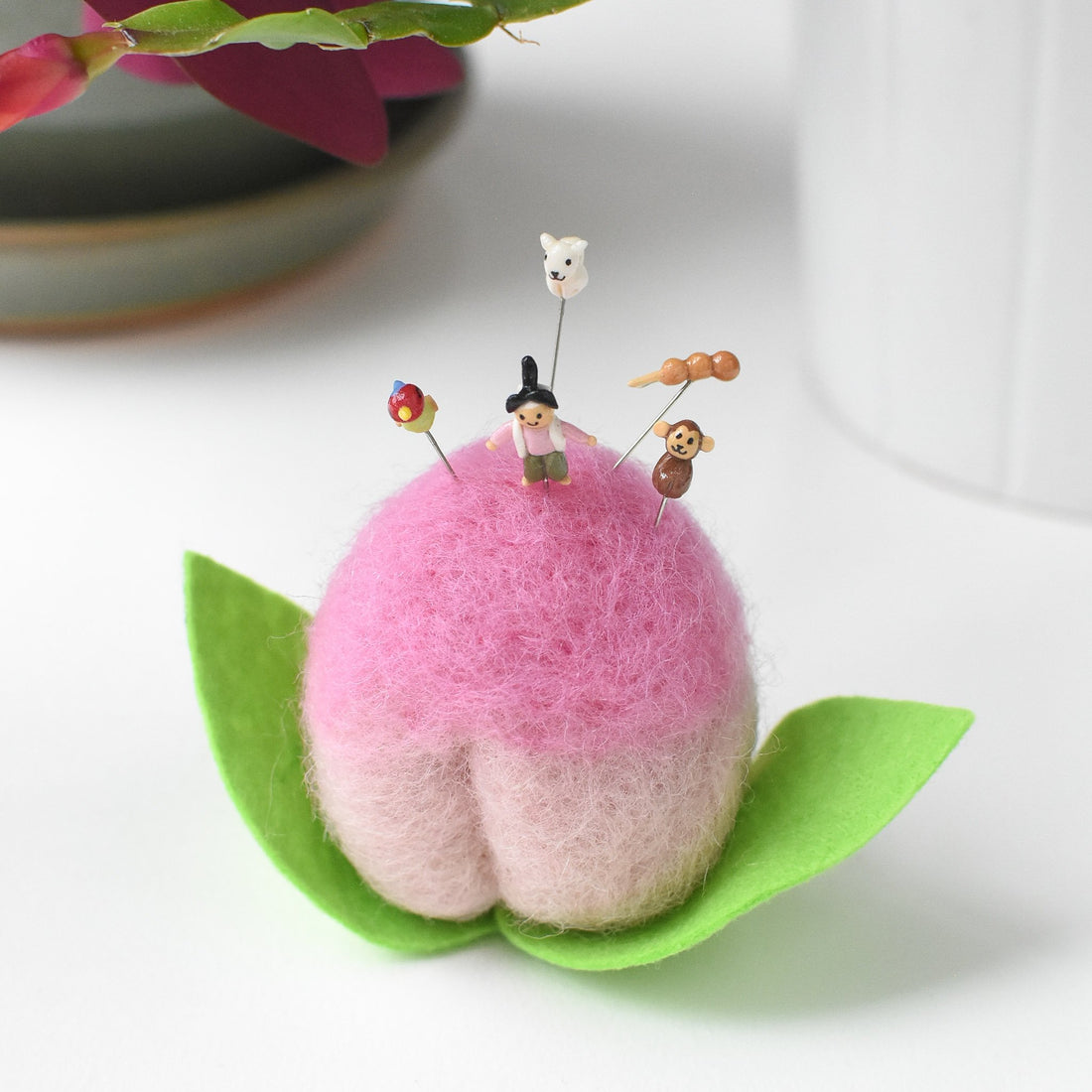 Peach shaped cushion clearance