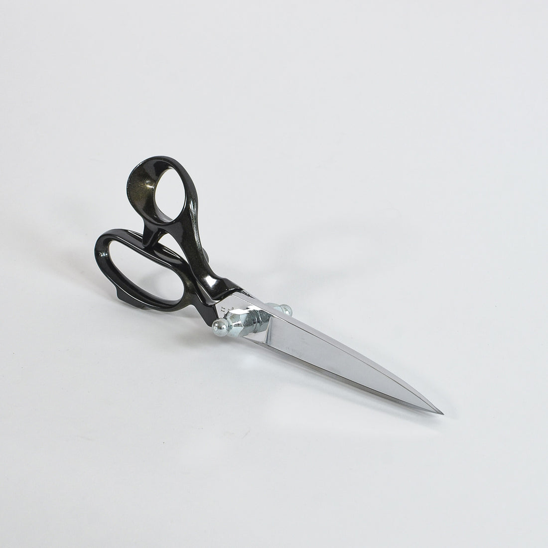 Vintage Large Metal Tailor's Scissors. Vintage Fabric Cutting Scissors.  Collectible Tailor's Scissors. 