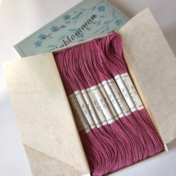 Linblommen Mid-Century Linen Thread