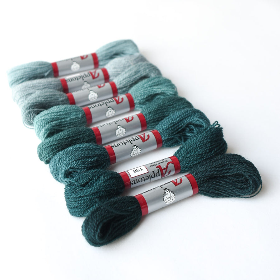 Appletons Darning Wool Gradient, Green Blue
