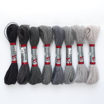 Appletons Darning Wool Gradient, Grays