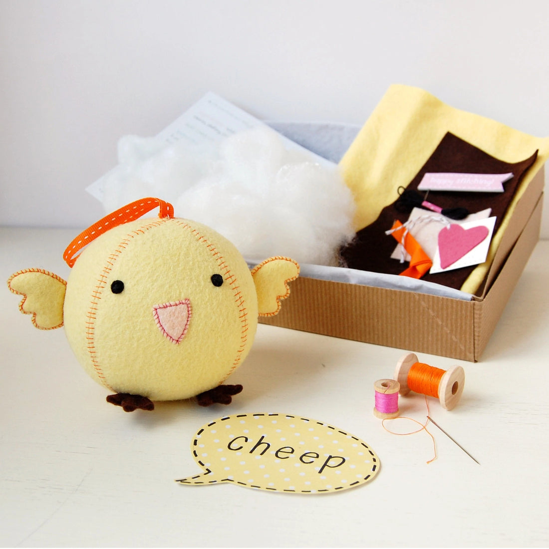 Make Your Own Chick Felt Craft Kit – Brooklyn Haberdashery