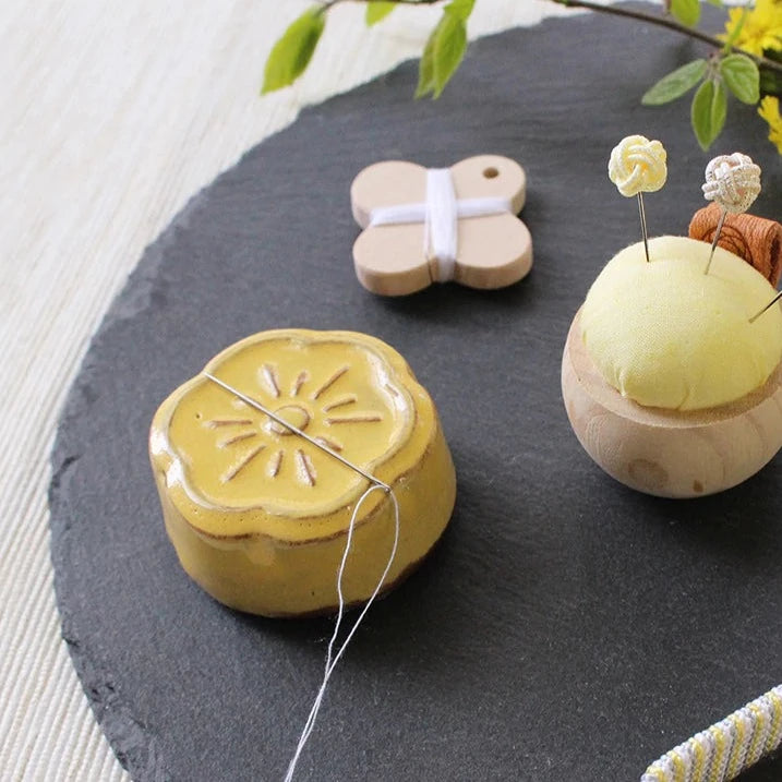 Cohana Awaji Kawara Magnetic Needle Minder with Polisher, Yellow | Brooklyn Haberdashery