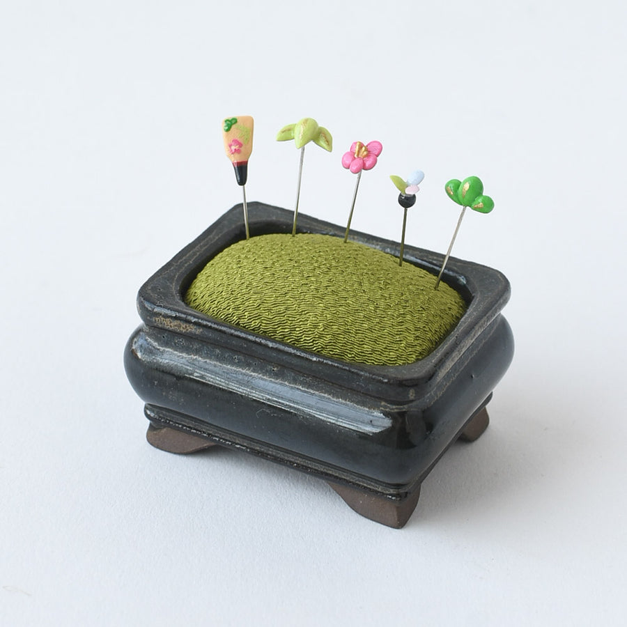 Shogatsu New Year Pin Cushion