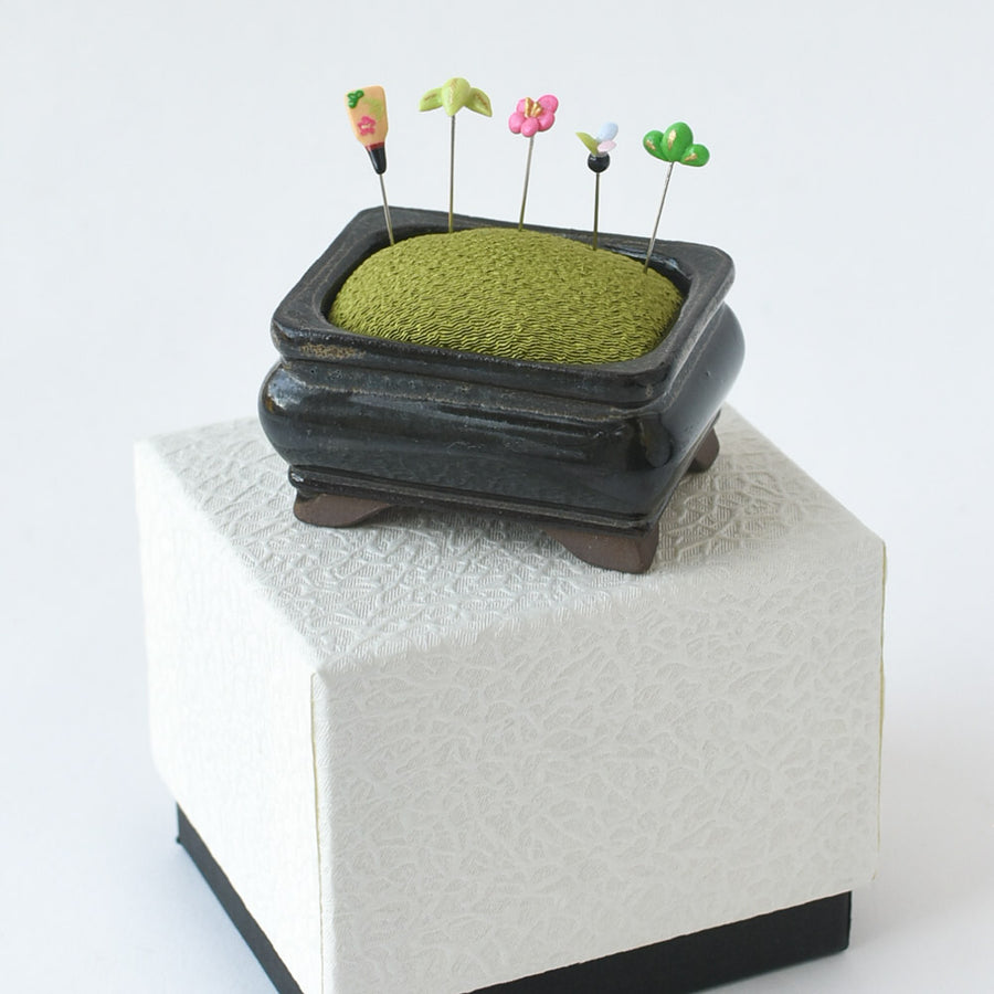 Shogatsu New Year Pin Cushion