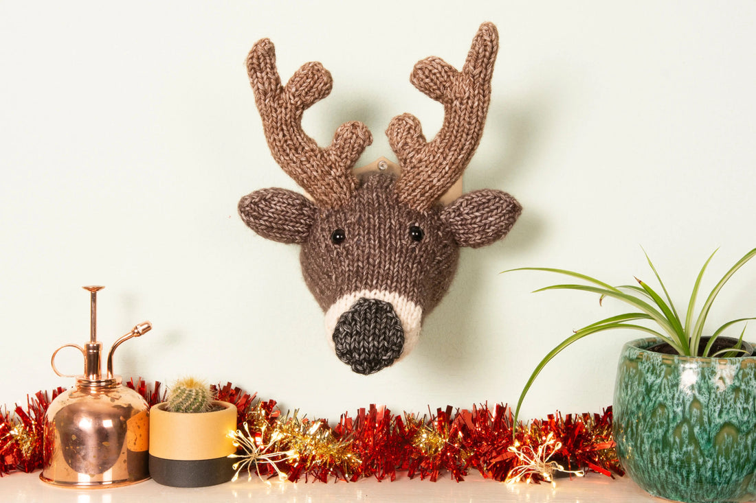 Mini Deer Head Knitting Kit | Brooklyn Haberdashery