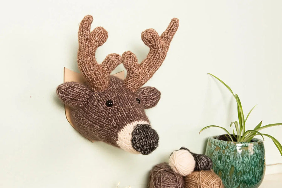 Mini Deer Head Knitting Kit | Brooklyn Haberdashery