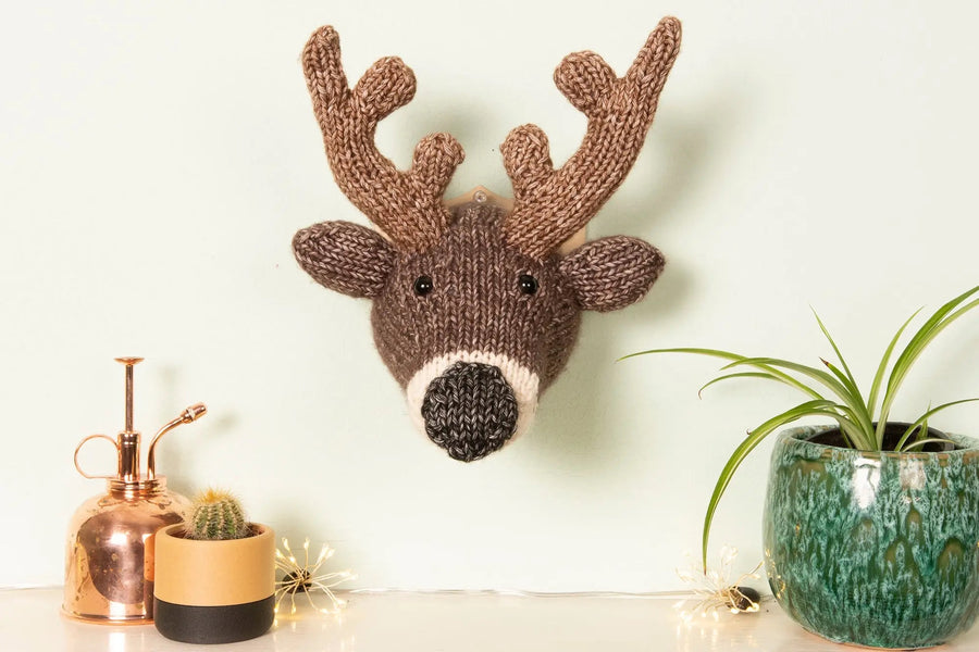 Mini Deer Head Knitting Kit | Brooklyn Haberdashery