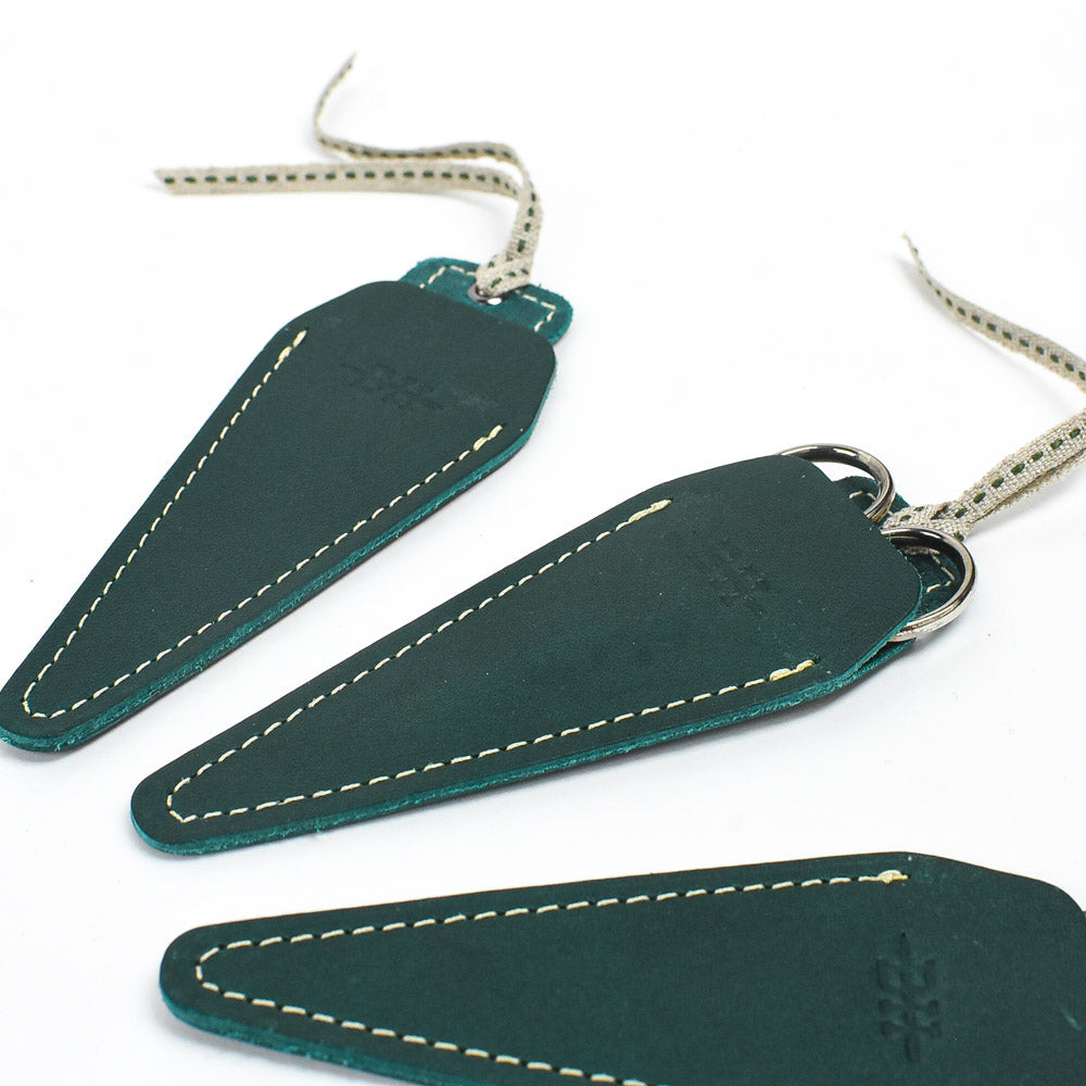Scissors Sheath, Clover