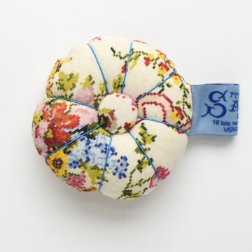 Pin Cushion, Queen's Bedchamber